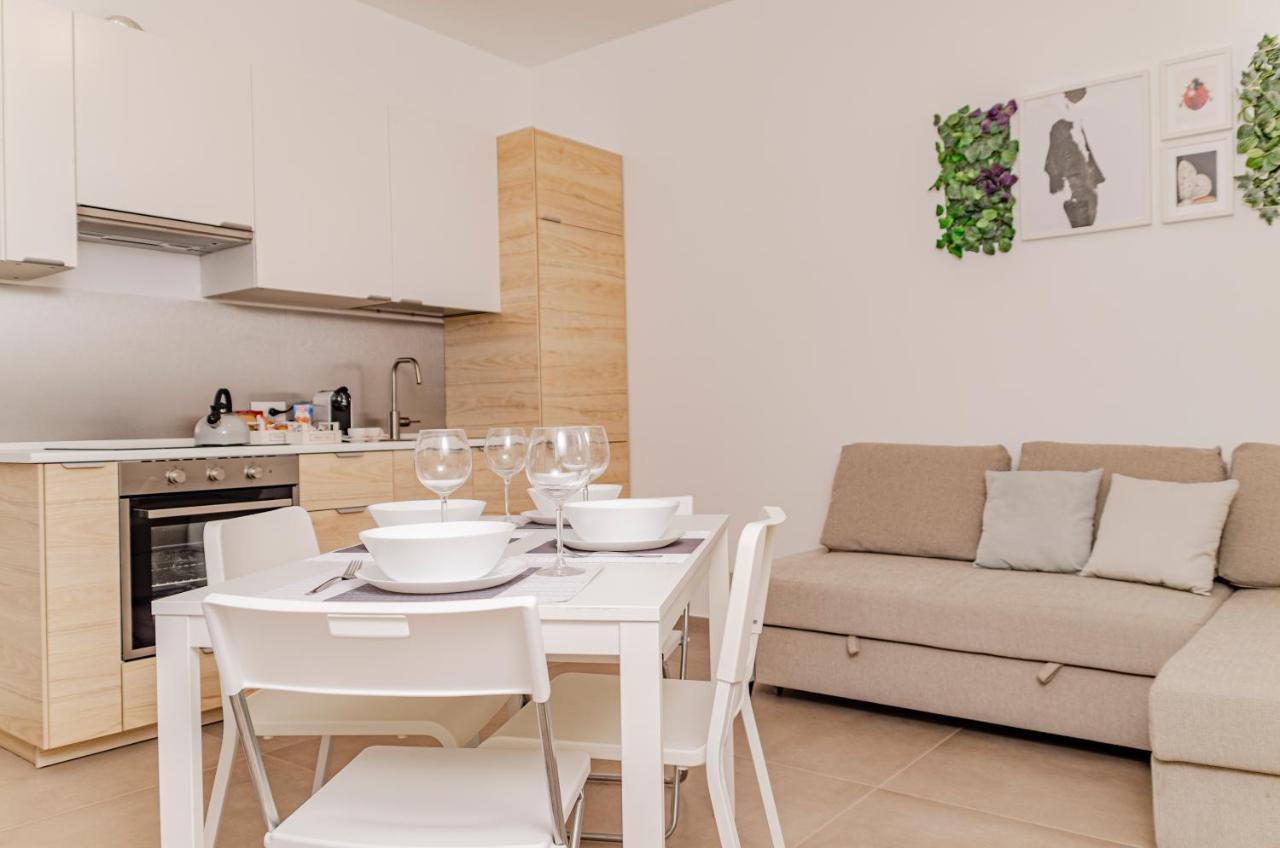 Apulialux Design Apartment - Relax, Spa E Free Parking Барі Екстер'єр фото