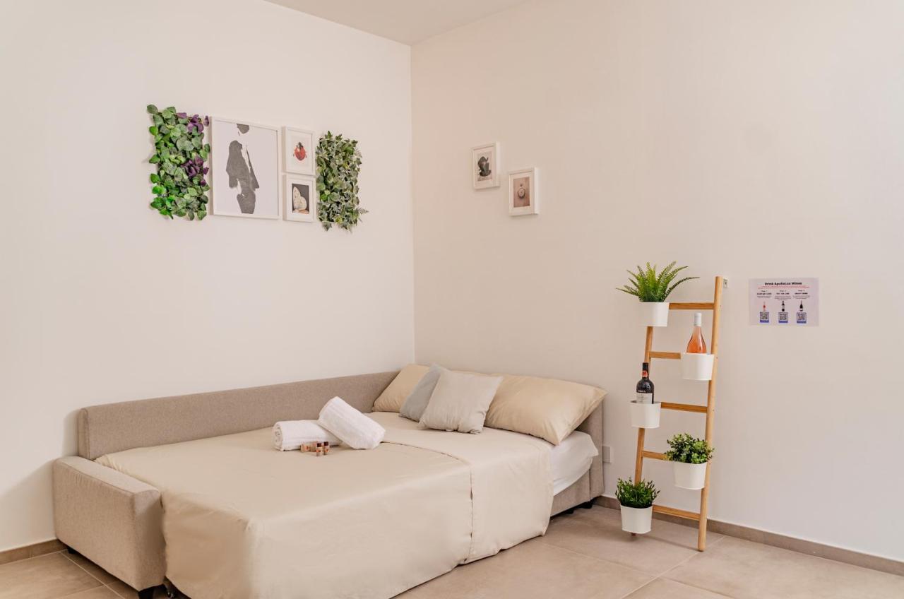 Apulialux Design Apartment - Relax, Spa E Free Parking Барі Екстер'єр фото